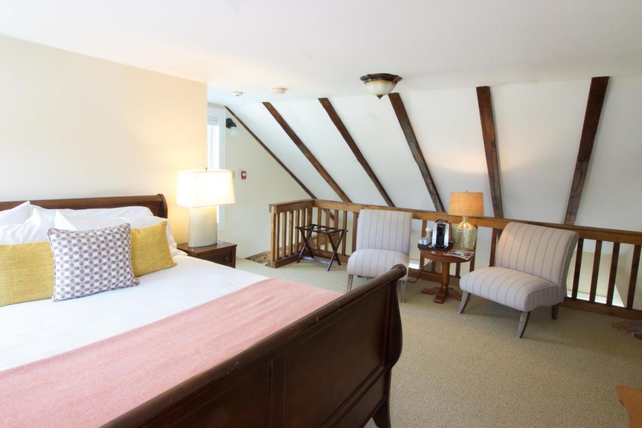 Kedron Valley Inn ウッドストック エクステリア 写真